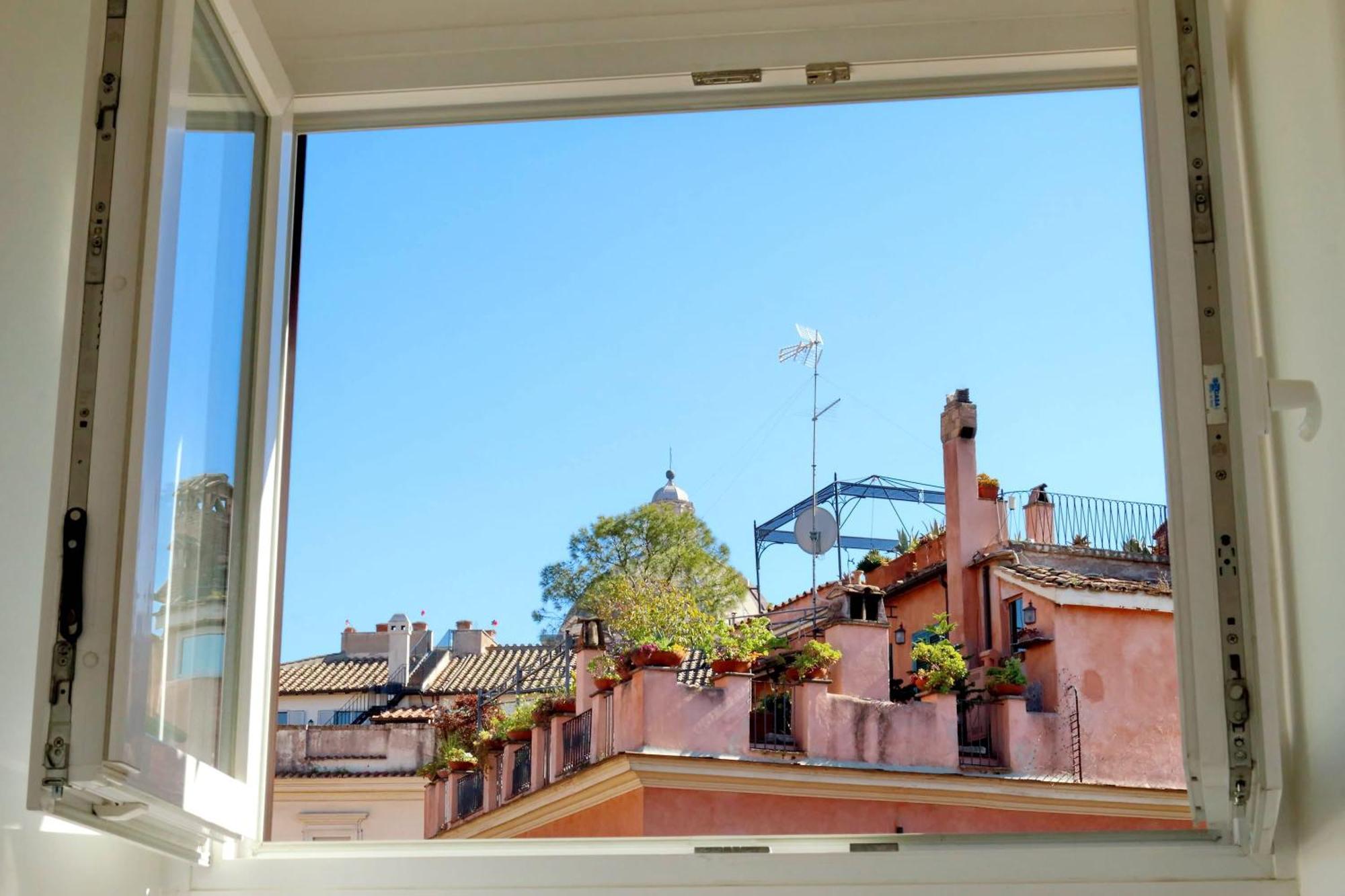 Pantheon Charming Attic | Romeloft Apartamento Roma